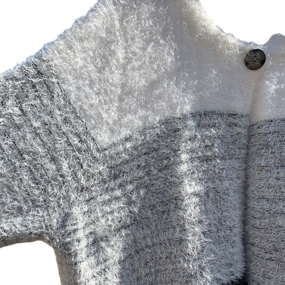 NEW Roaman's Long Black Gray Cream Cardigan Sweater Size 2 X Single Button - Picture 10 of 10